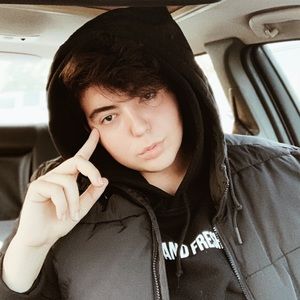 Meet your Posher, Amer